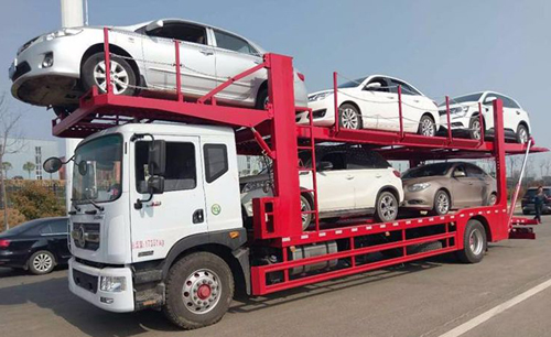 Develop six habits of driving a Liangshan car carrier trailer to easily save fuel.